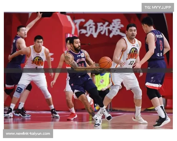 西班牙篮球甲级联赛赛后冲突升级 球员更衣室通道大打出手 西班牙篮球甲级联赛赛后冲突升级 球员更衣室通道大打出手