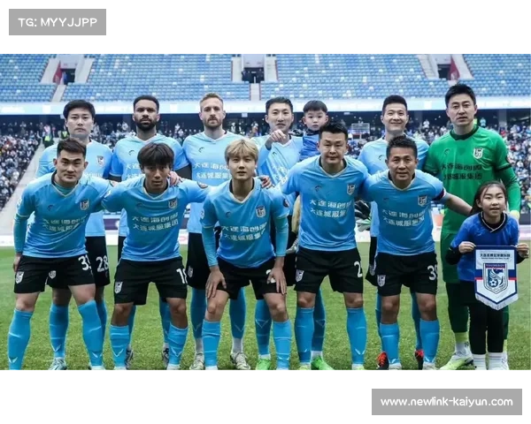 邓卓翔战术显威!三镇 2-2 逼平争冠热门,少年门将封神救主 邓卓翔战术显威!三镇 2-2 逼平争冠热门,少年门将封神救主